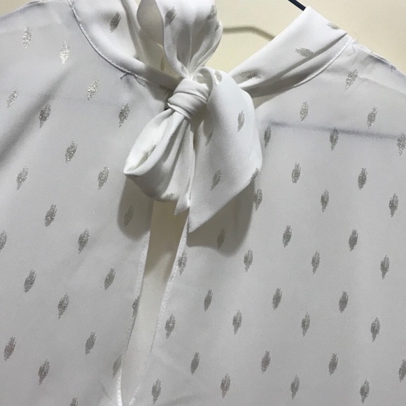 Blouse - Picture 3 of 8